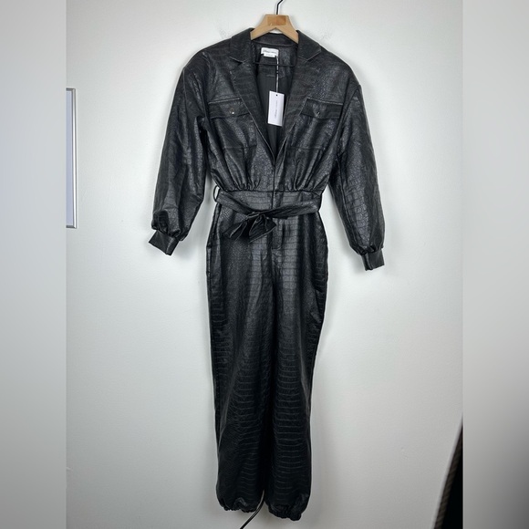 Lovers + Friends Tag Black Faux Leather Croc embossed Jumpsuit Women Sz XS - Picture 3 of 8